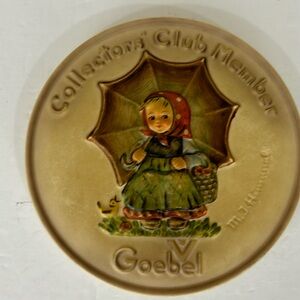 1978 Goebel Collectors Club Member Plate Hum690  TMK-5